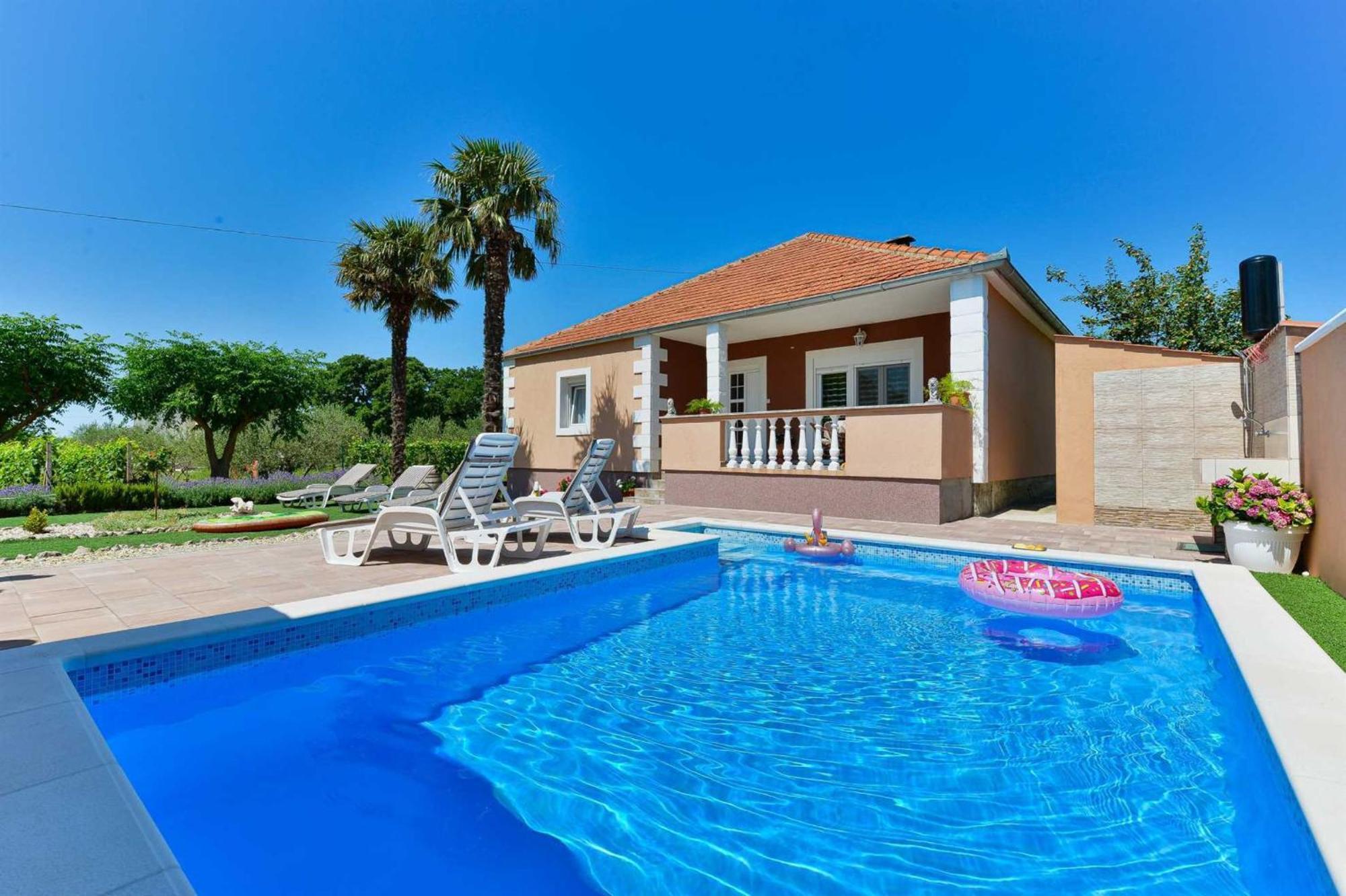 Holiday House Meri, 5+2, Бенковац Экстерьер фото
